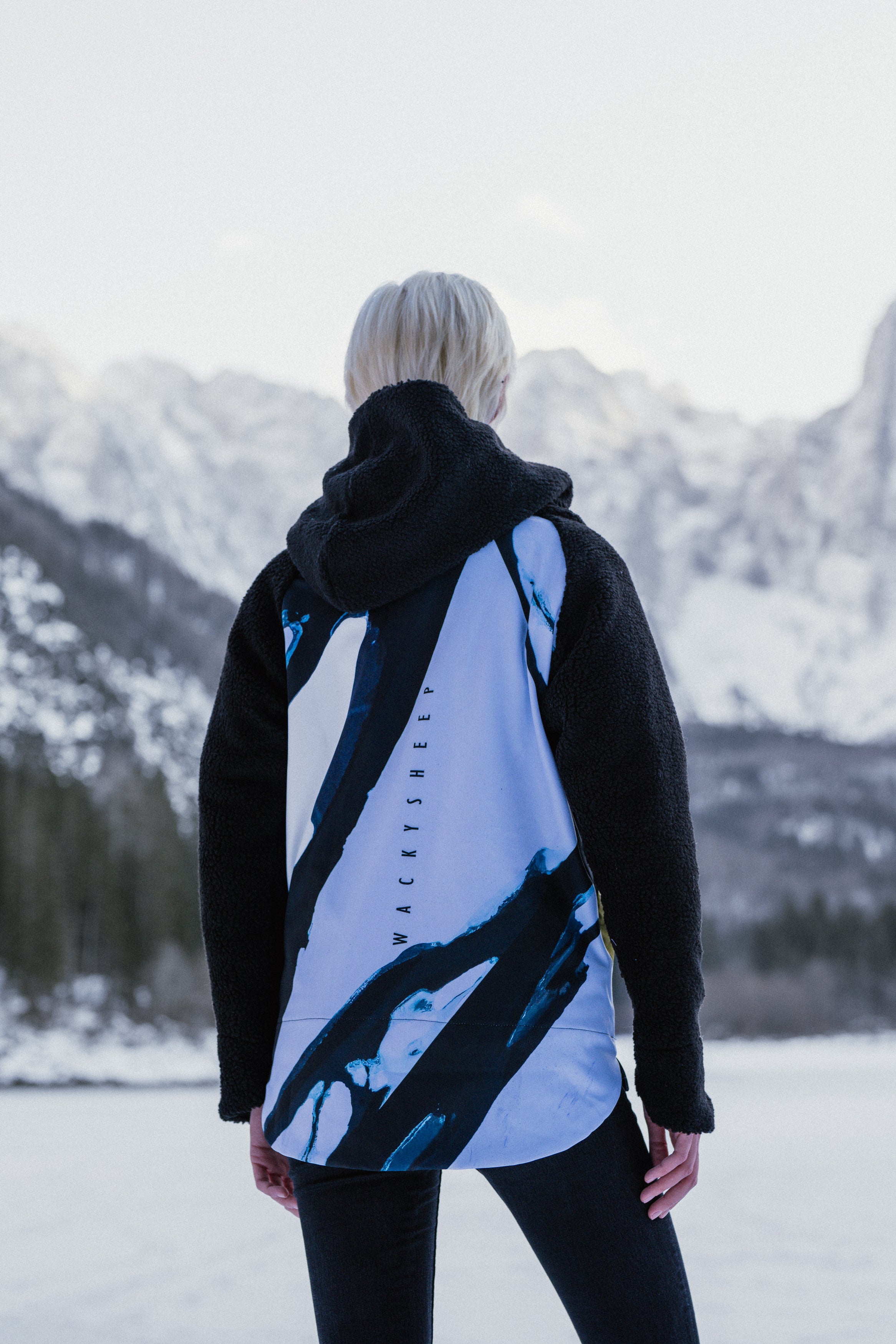 W's Sherpa Black Hoodie