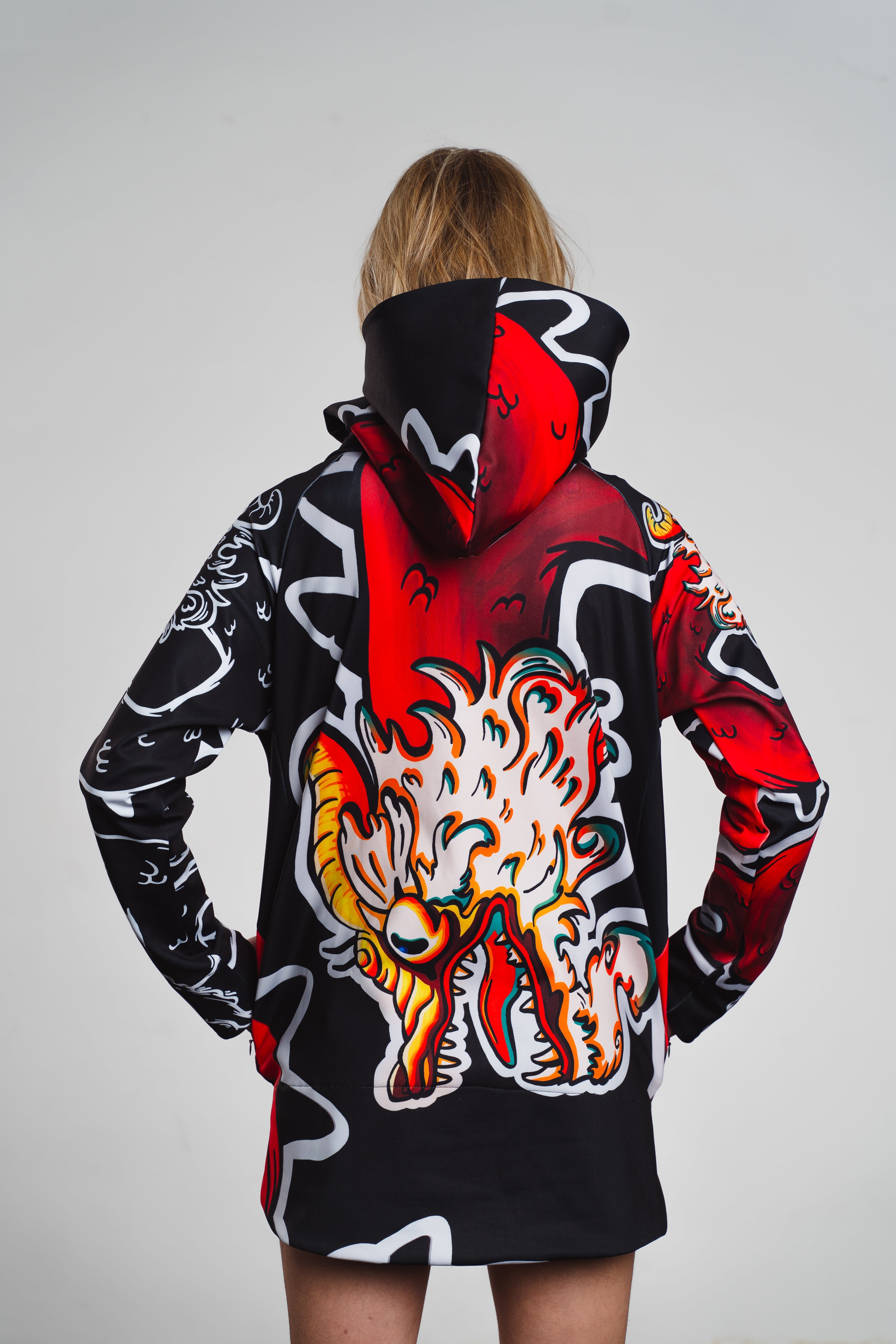 W's Azdaha Red Hoodie
