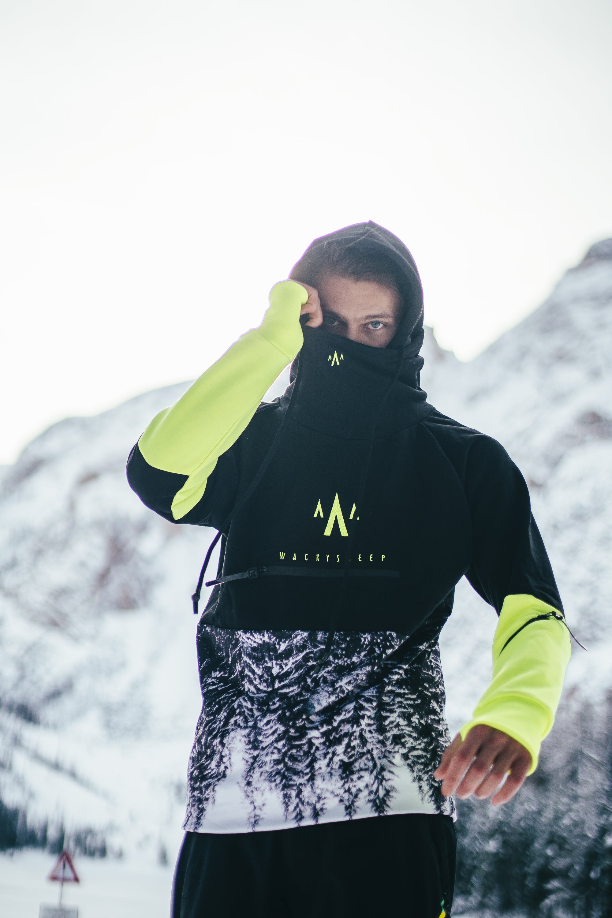 M's Tube Reaching Top Pullover