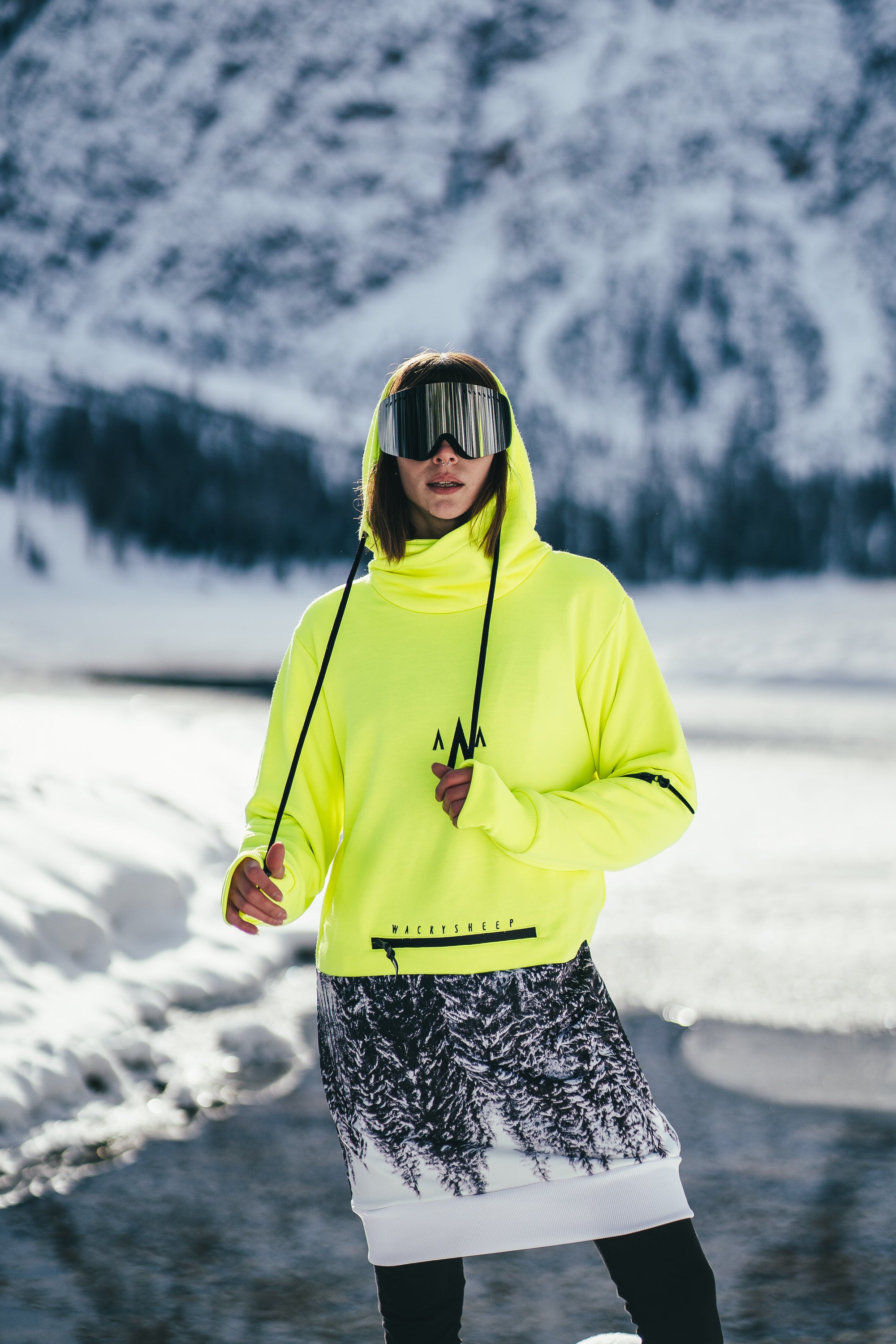 W's Long Neon Hoodie