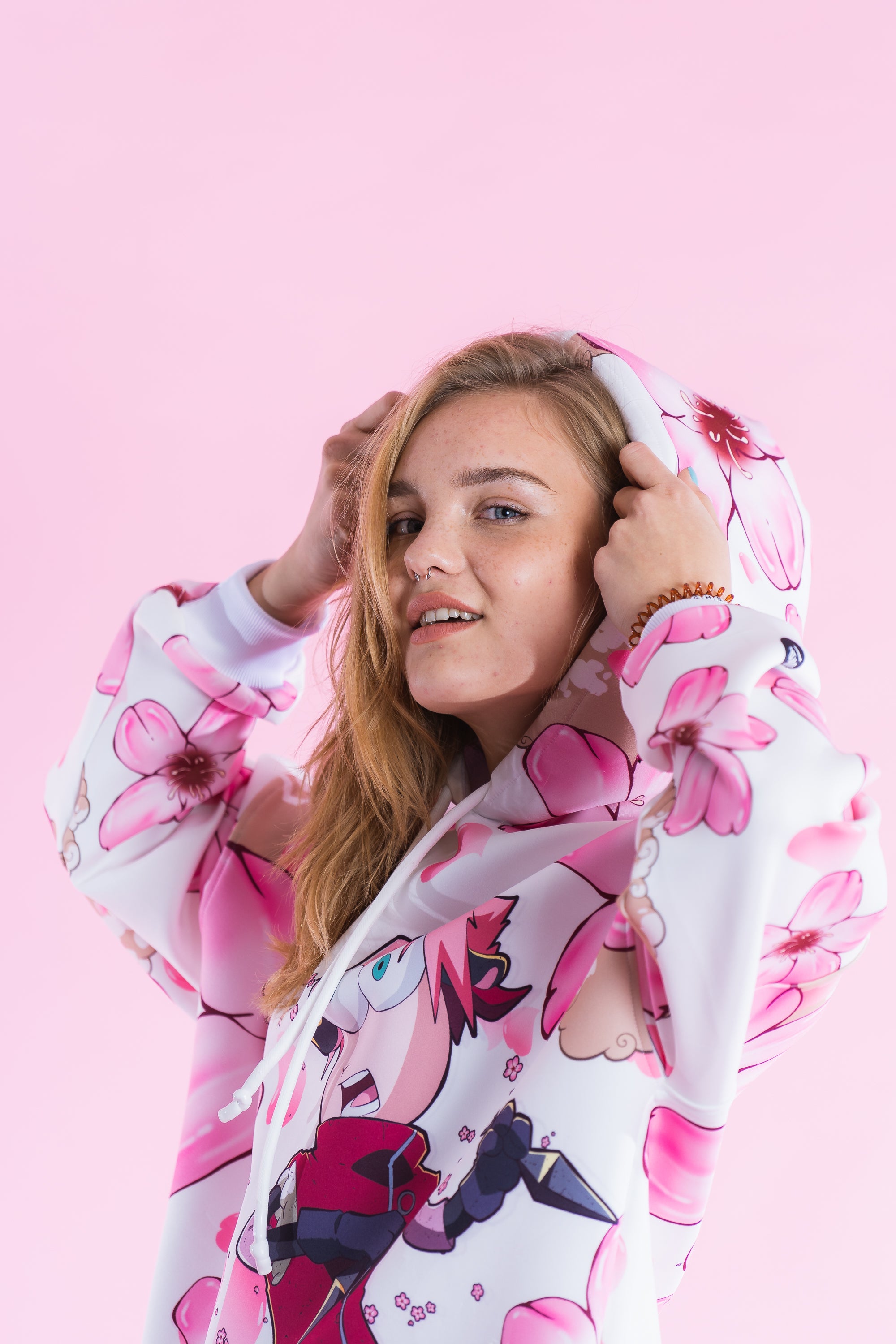 W's Oversized Shinobi Sheepuden Blossom Hoodie