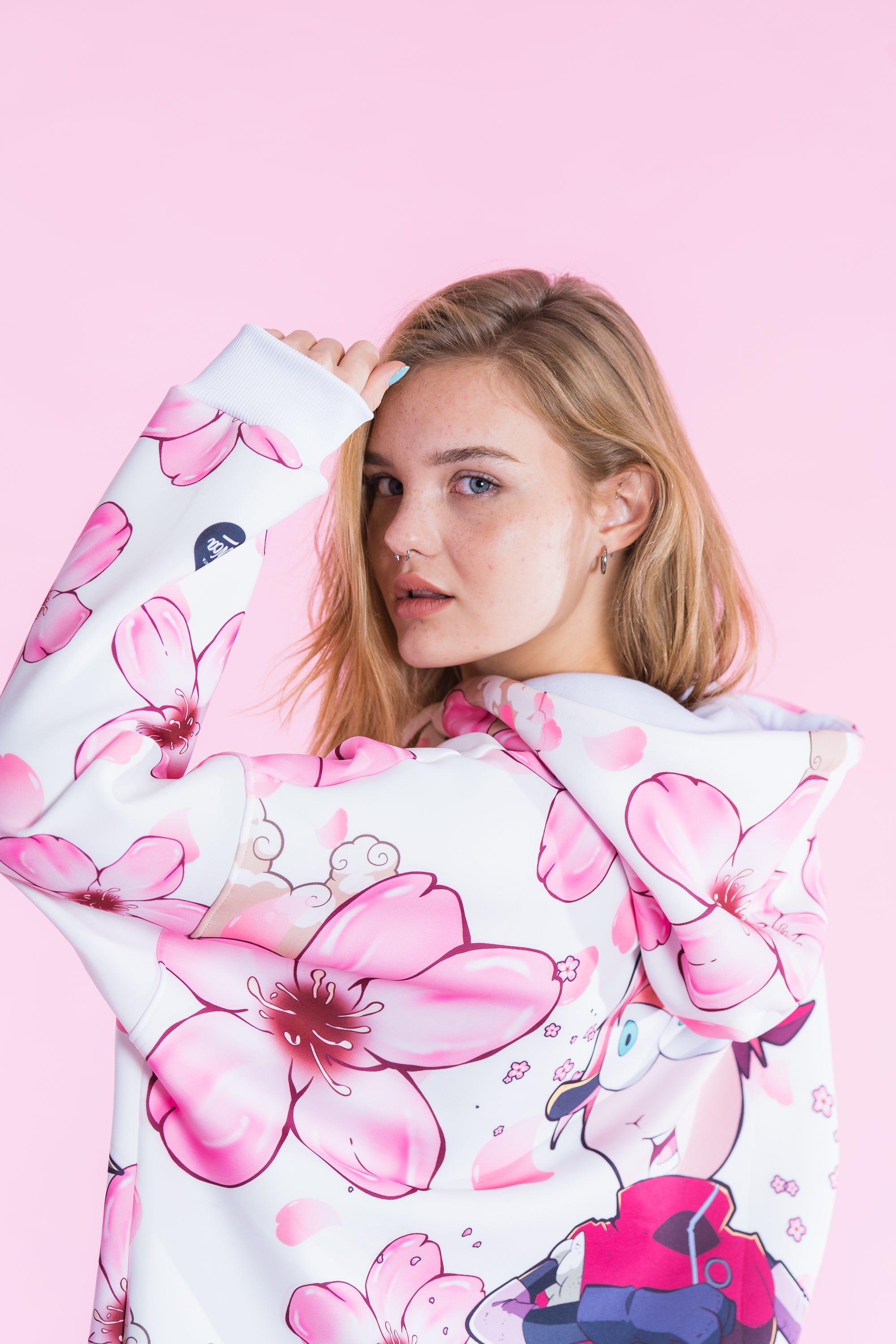 W's Oversized Shinobi Sheepuden Blossom Hoodie